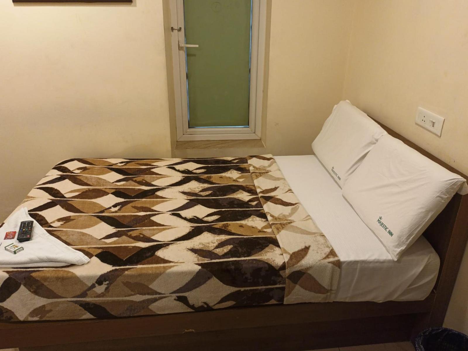 Majestic Inn Thiruvananthapuram ภายนอก รูปภาพ